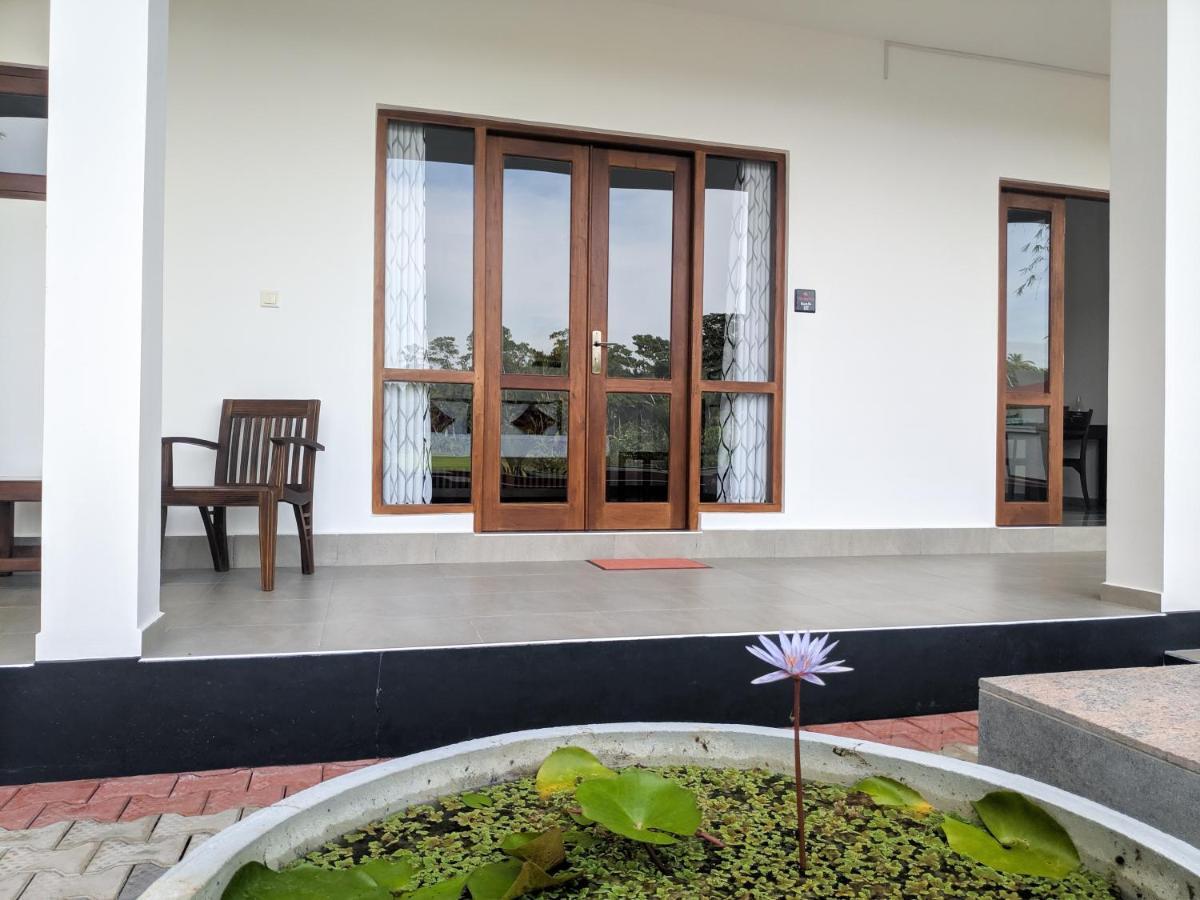 Villa Red Pool Hikkaduwa Zewnętrze zdjęcie